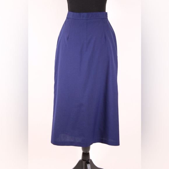 Vintage Wrap Skirt - Picture 4 of 6